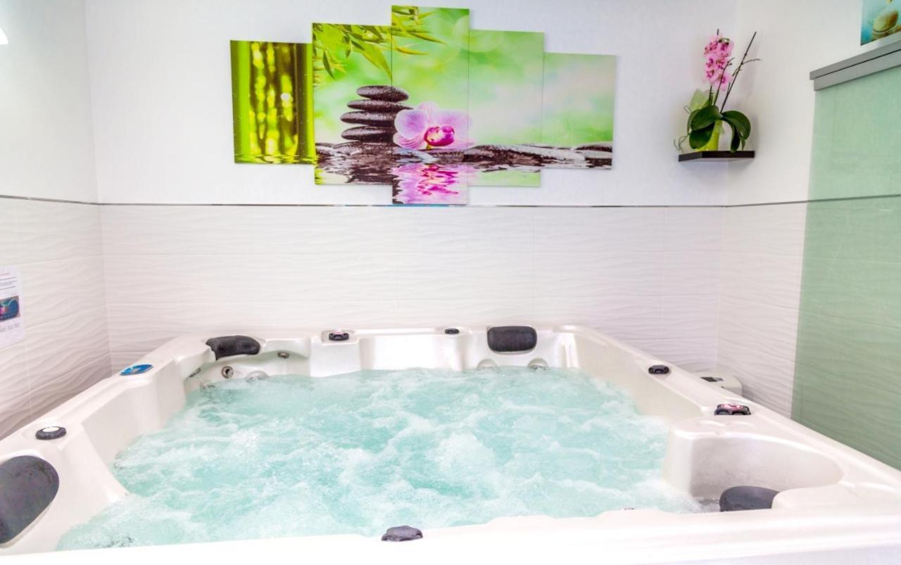 Appartement Elegant Avec Piscine Privee A Plan D'Aups Sainte Baume 55 M² Zewnętrze zdjęcie